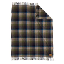 Load image into Gallery viewer, Haystack Motor Robe with Carrier pendleton woolen mills
