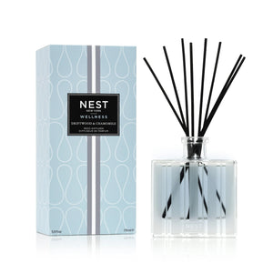 Nest Driftwood & Chamomile Wellness Reed Diffuser