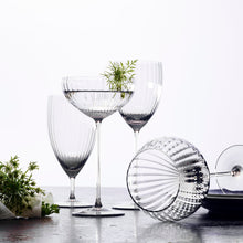 Load image into Gallery viewer, Caskata Quinn Clear White Wine Glass
