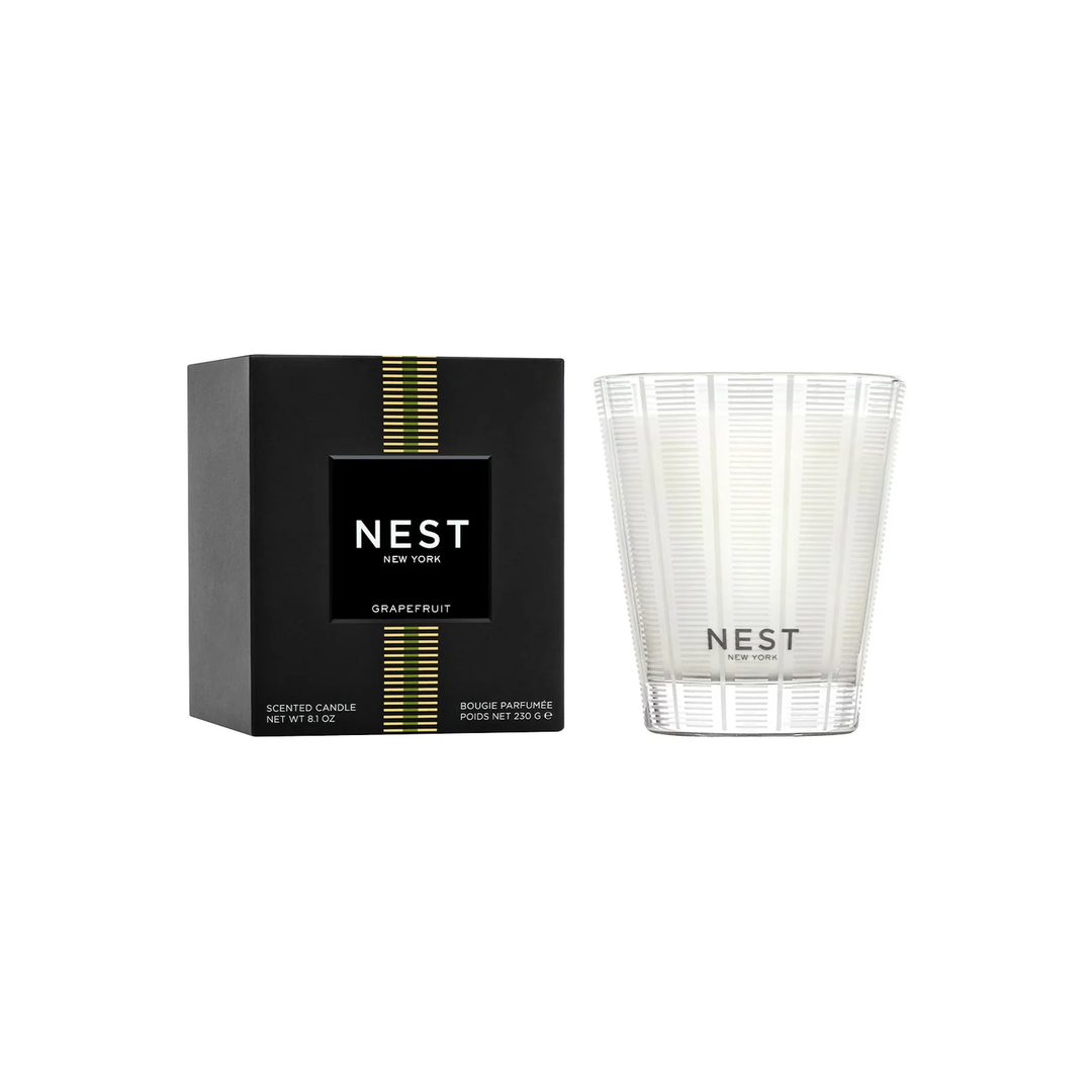 NEST New York Grapefruit scented candle 