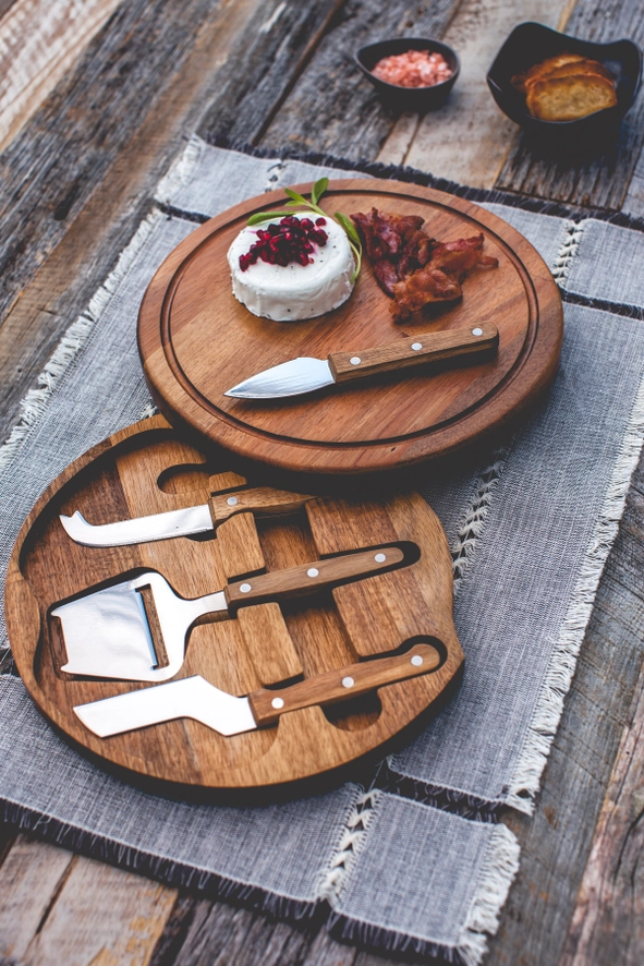 Acacia Circo Cheese Board Set