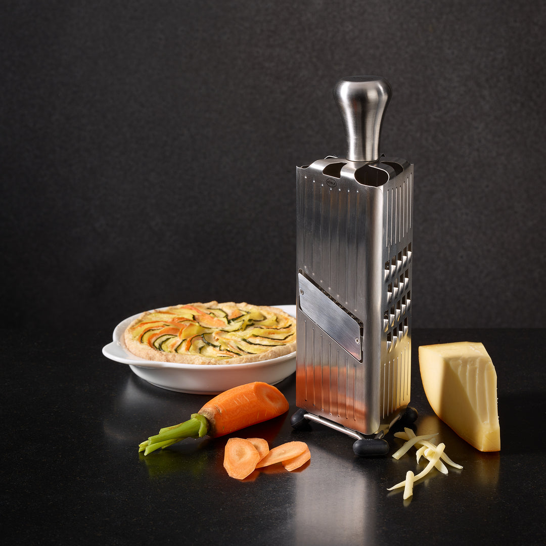 Multifunctional Grater Pyramid