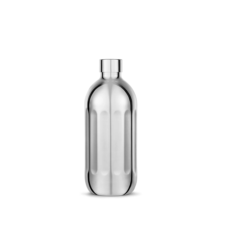 A polished stainless steel soda bottle with a ribbed textured body and a matching metallic cap
