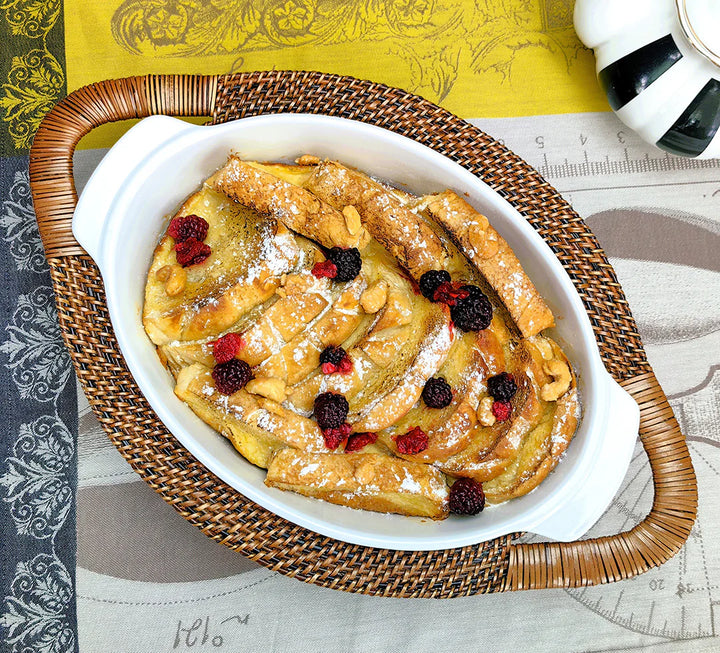 Calaisio Oval Casserole Basket w/ Stoneware Roaster