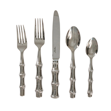 Load image into Gallery viewer, Juliska Bamboo Polished 5 Piece Flatware Set
