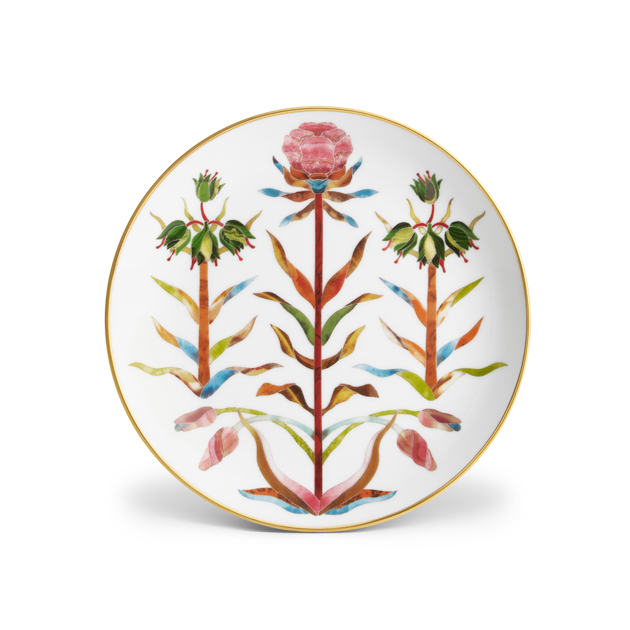Decorative plate with floral design 