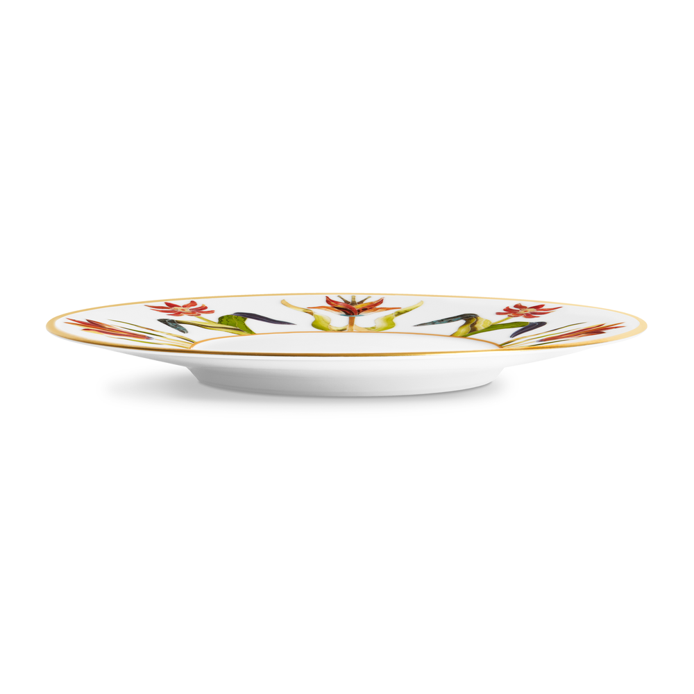 Decorative plate with floral patterns