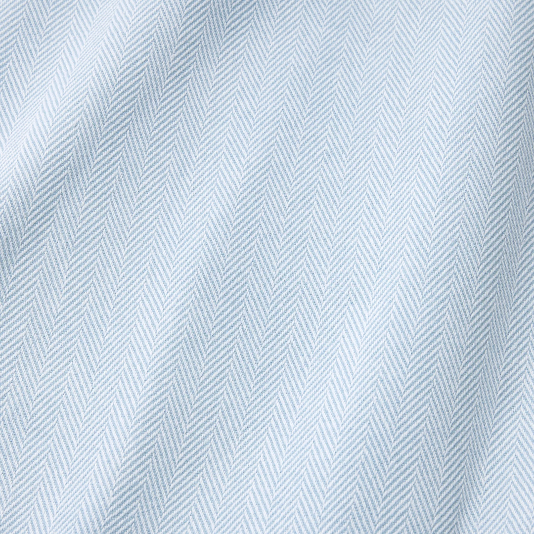 Sferra Celine Throw in White/Sea