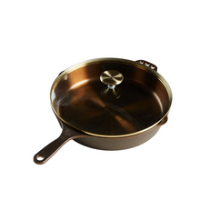 Load image into Gallery viewer, smithey ironware skillet number 12 with glass lid
