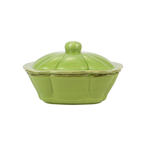 Vietri Italian bakers green covered casserole dish 