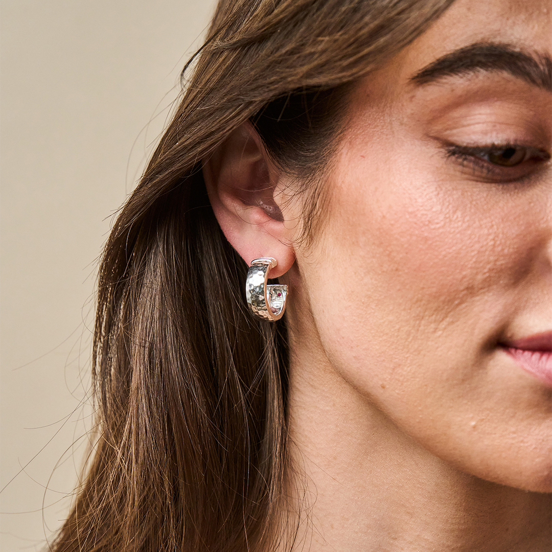 Cleopatra Classic Small Hoop Earrings, Silver