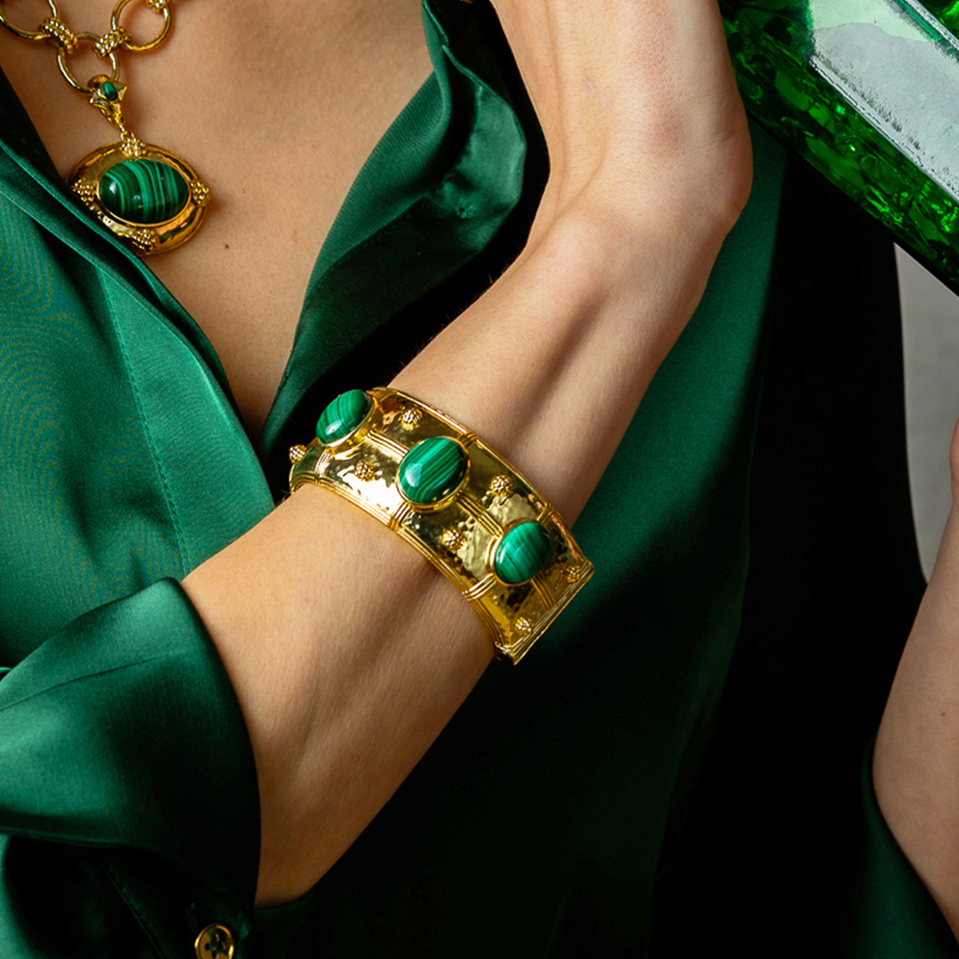 Cleopatra Grande Hinged Bangle, Malachite
