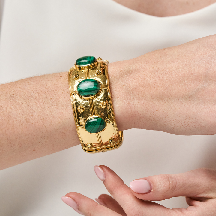Cleopatra Grande Hinged Bangle, Malachite