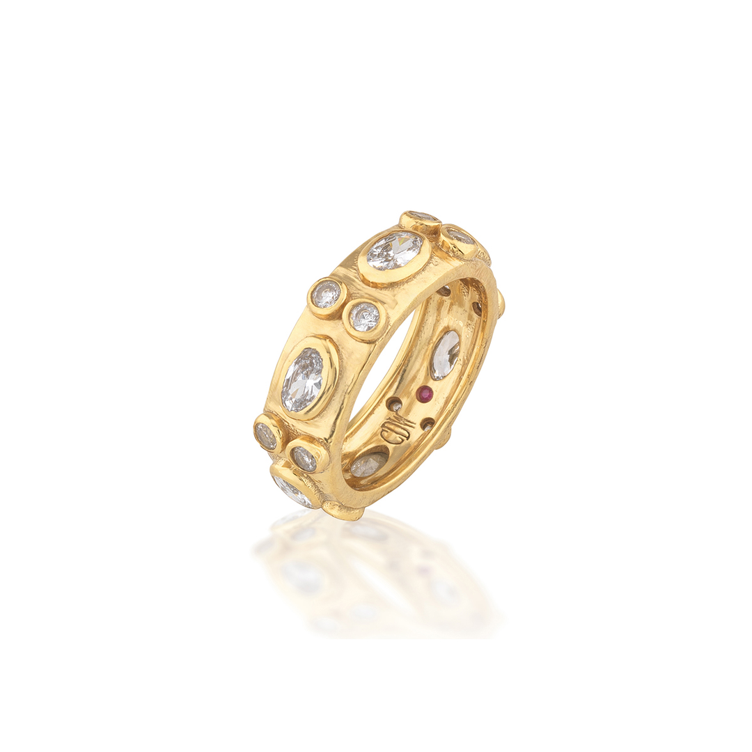 Maharani Hammered Ring