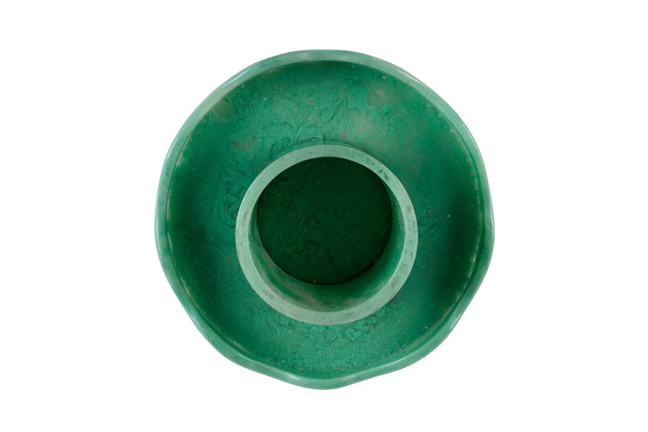 Green Scallop Resin Cake Stand