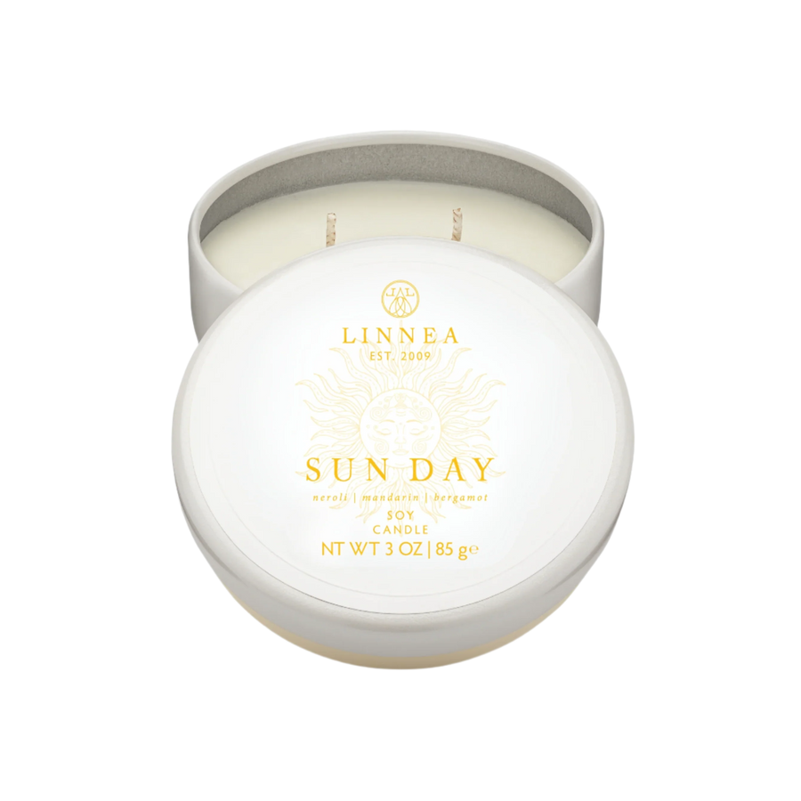 Linnea candle with 'Sunday' scent travel size