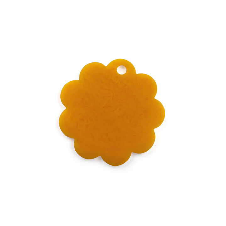 Mustard Scallop Resin Charcuterie Board 9"