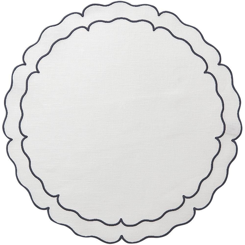 Linho Scalloped Round Placemat in White & Navy