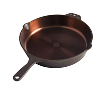 Load image into Gallery viewer, Smithey No. 12 Skillet
