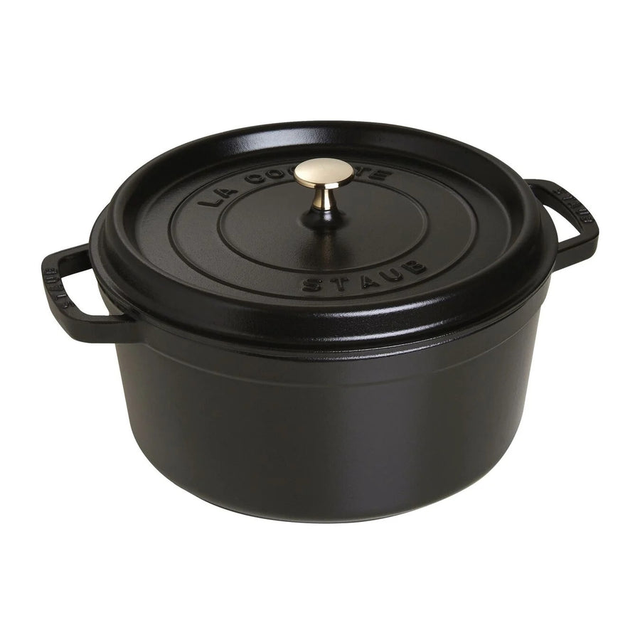 Staub 7 quart Round Dutch Oven in Black