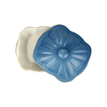 Load image into Gallery viewer, Vietri Italian Bakers Blue Covered Casserole
