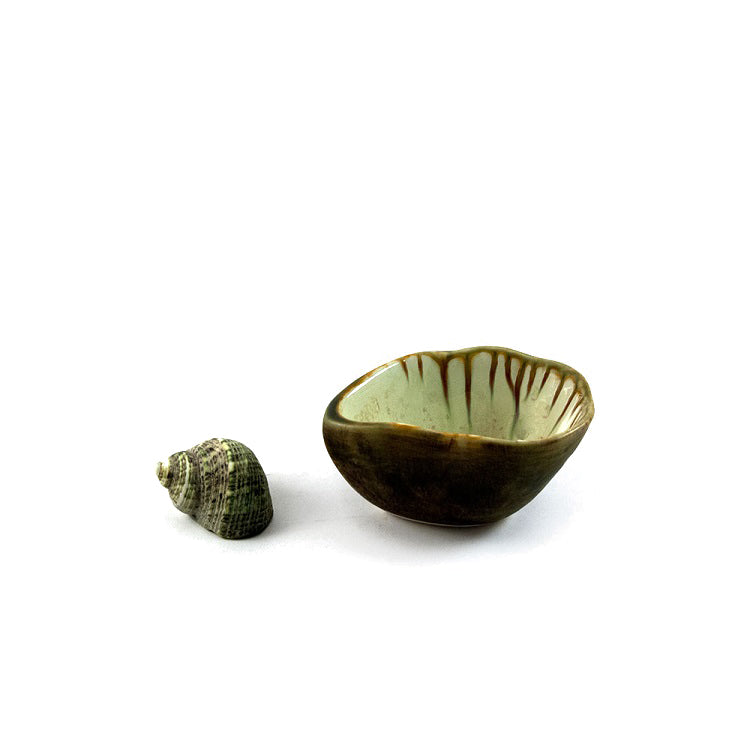 Ae Ceramics Oyster Series Dessert Bowl in Mint & Tortoise